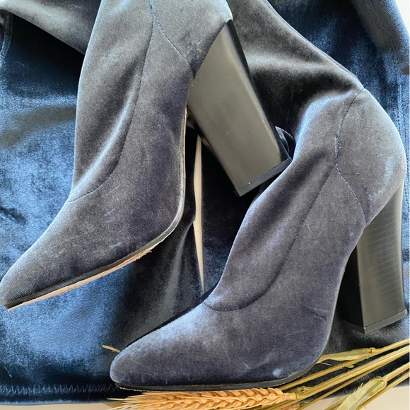 ZARA Over the knee velvet boots. Size 39 / US 8 - Picture 7 of 12